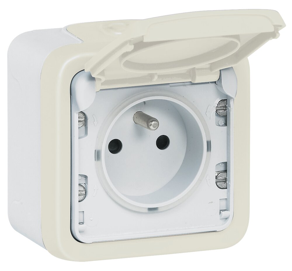 Prise 2P+T 16A + clapet protection IP55 complet saillie - Plexo - Legrand