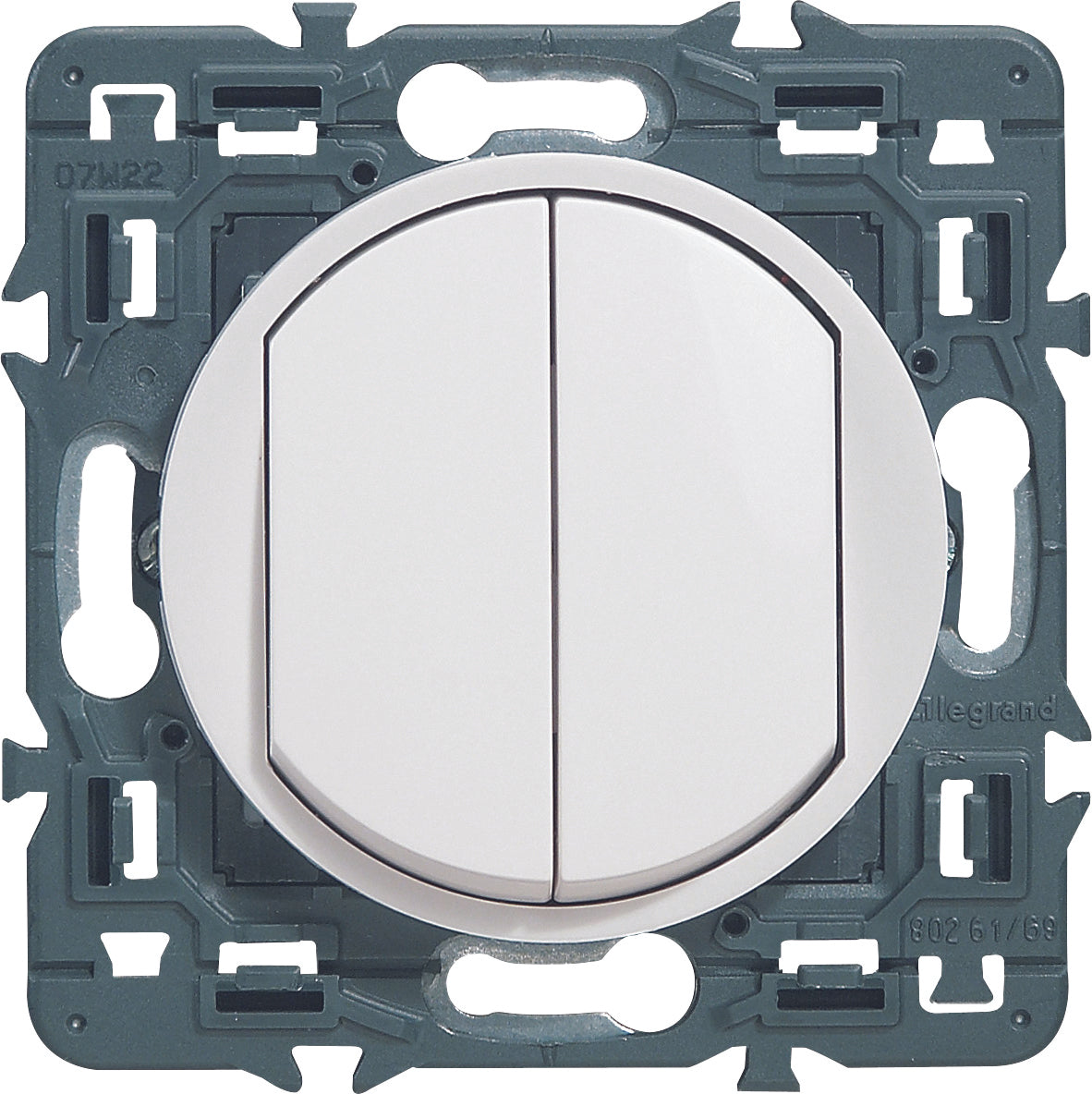 Va et vient + bouton poussoir 6A à composer Céliane - Legrand