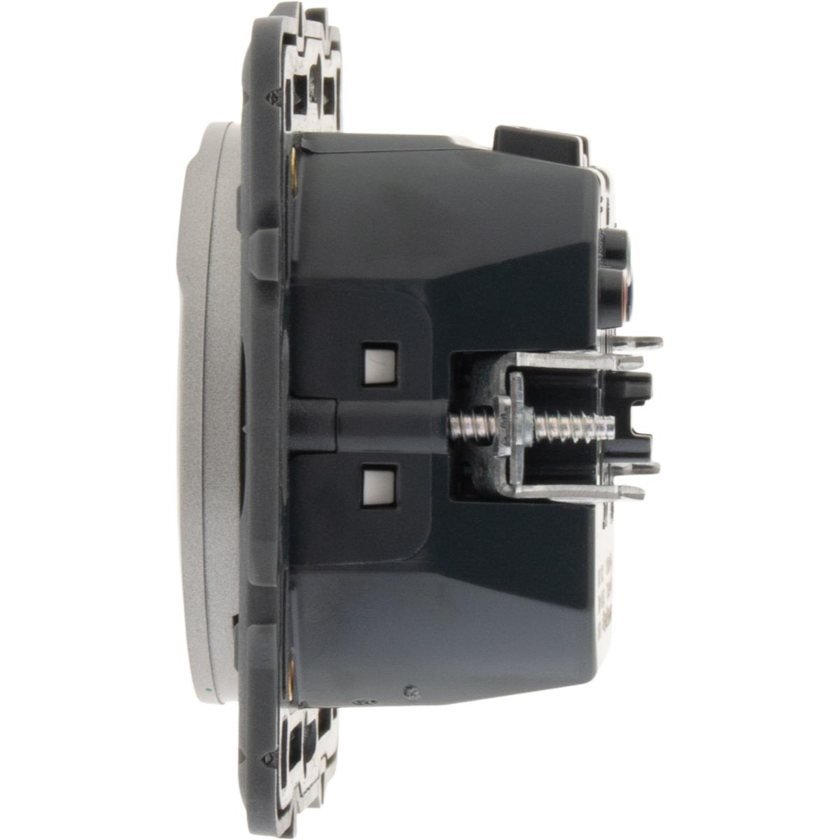 Prise de courant 2P+T 16A avec chargeur USB Type C à composer - Céliane - Titane - Legrand