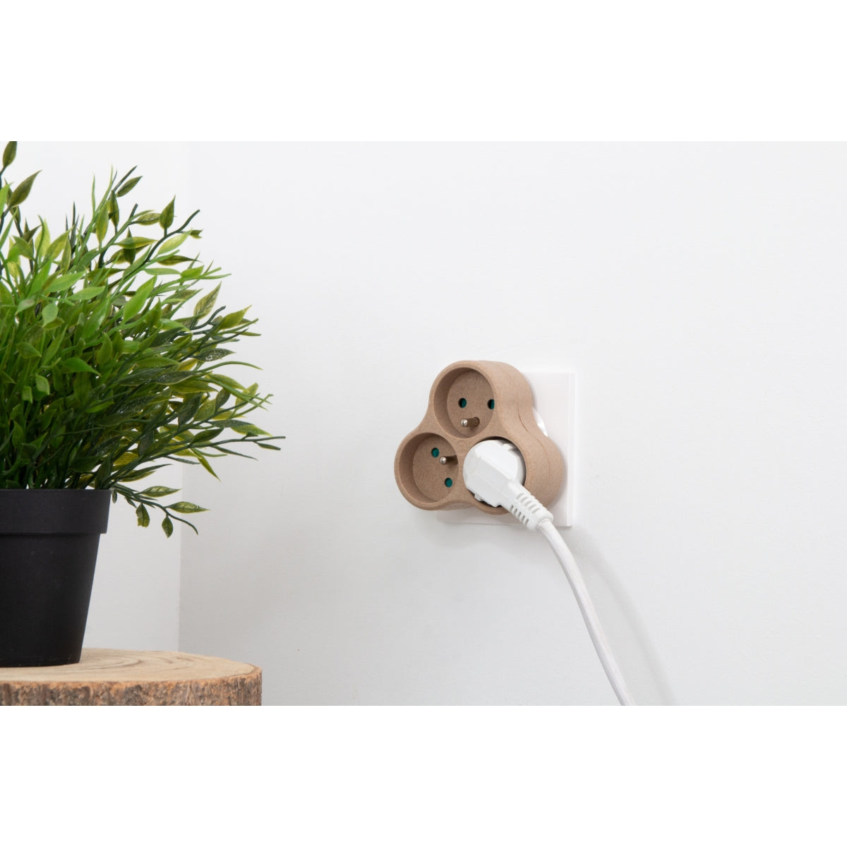 Triplite recyclée éco-conçue Natura 3x16A - Zenitech
