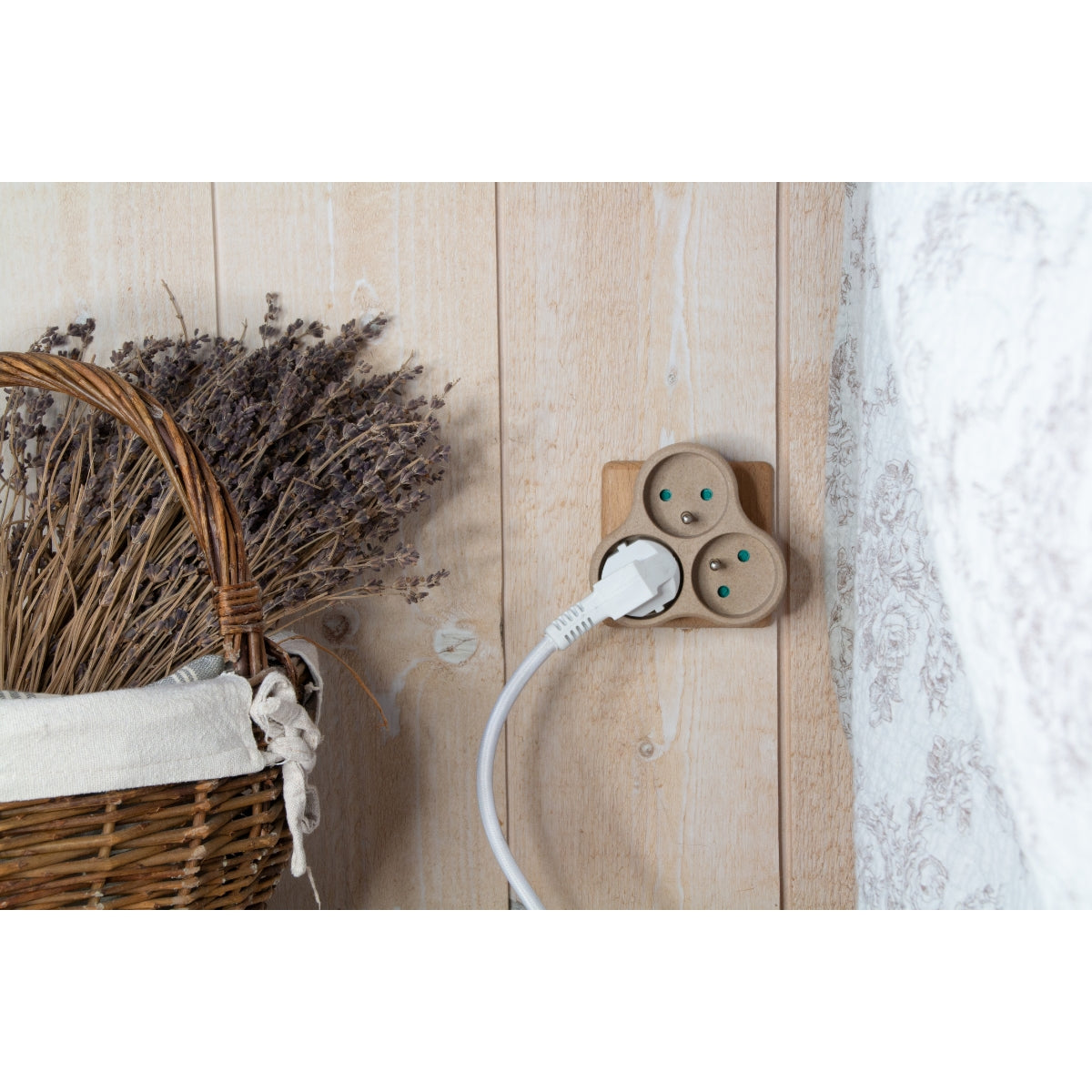 Triplite recyclée éco-conçue Natura 3x16A - Zenitech