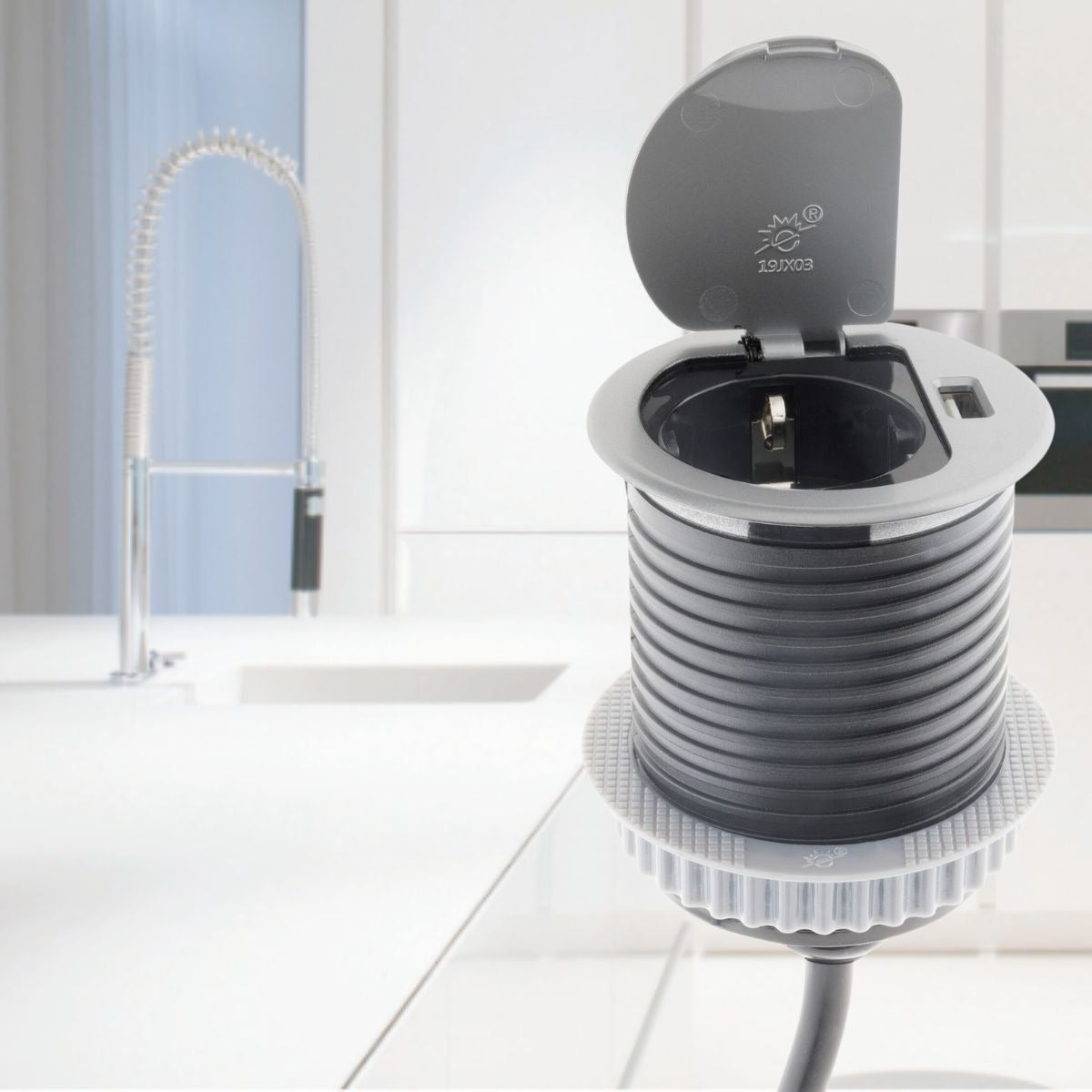 Prise encastrable Schuko + USB Ø60mm - Gris - Otio