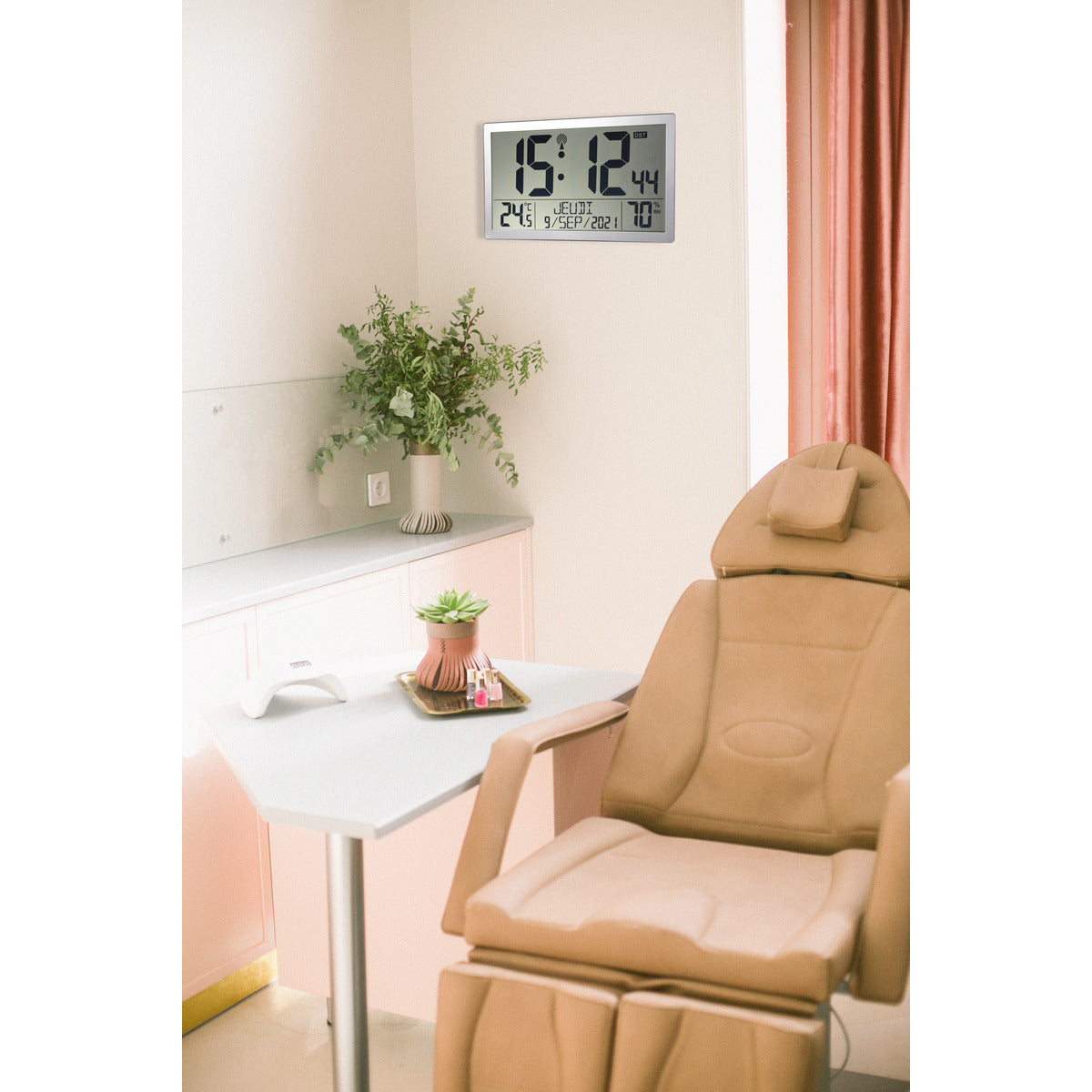 Horloge digitale calendrier RC Giant - Orium