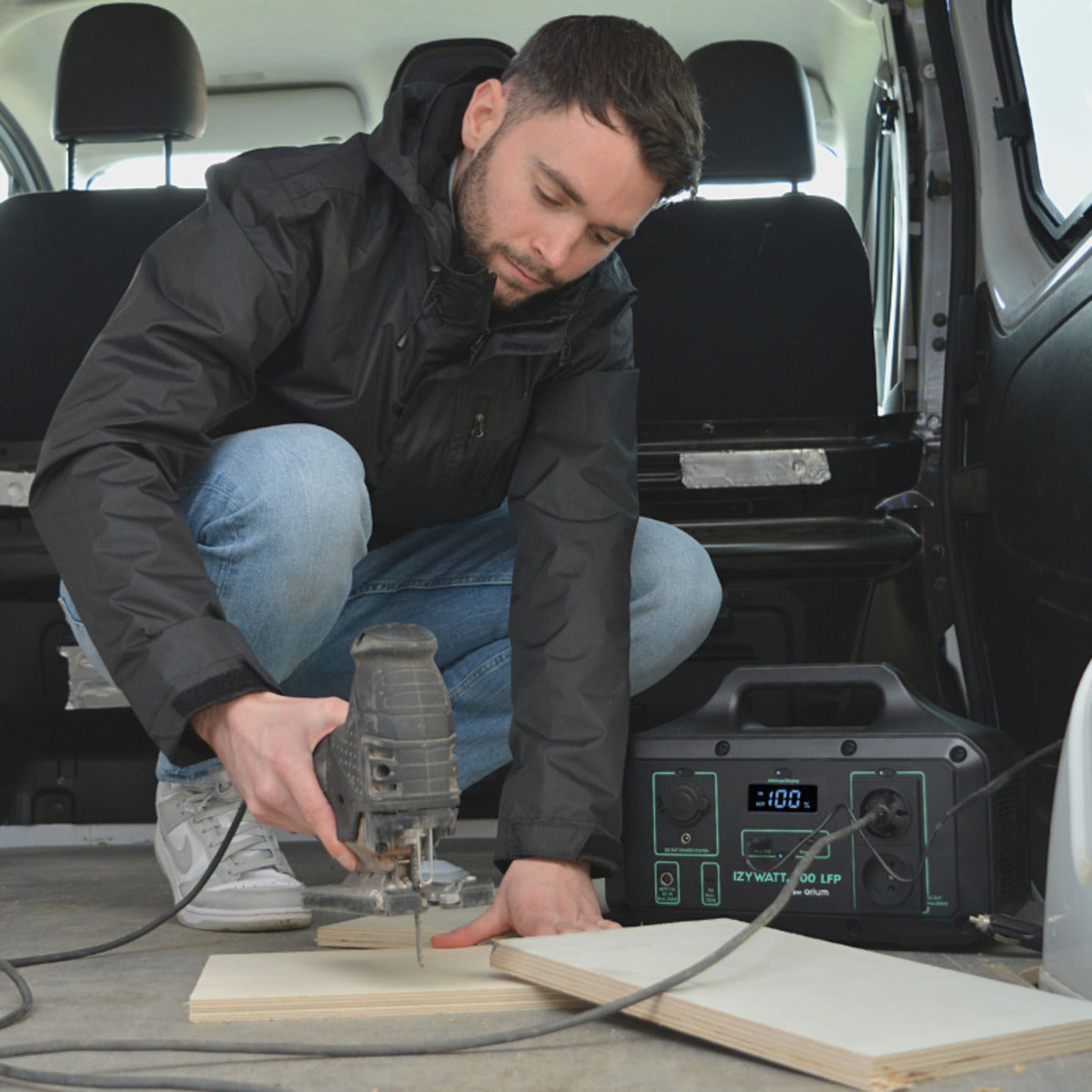 Pack générateur solaire LFP Izywatt 800 + panneau solaire 200W - Orium