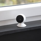 Caméra de surveillance intérieure Wi-Fi 1080p - vision 90° - micro SD 128Go - Blanc et Noir - Chacon
