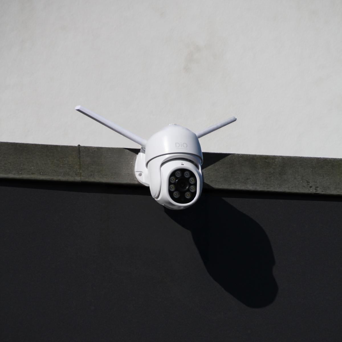 Caméra extérieure filaire rotative 4MP + vision nocturne - DiO