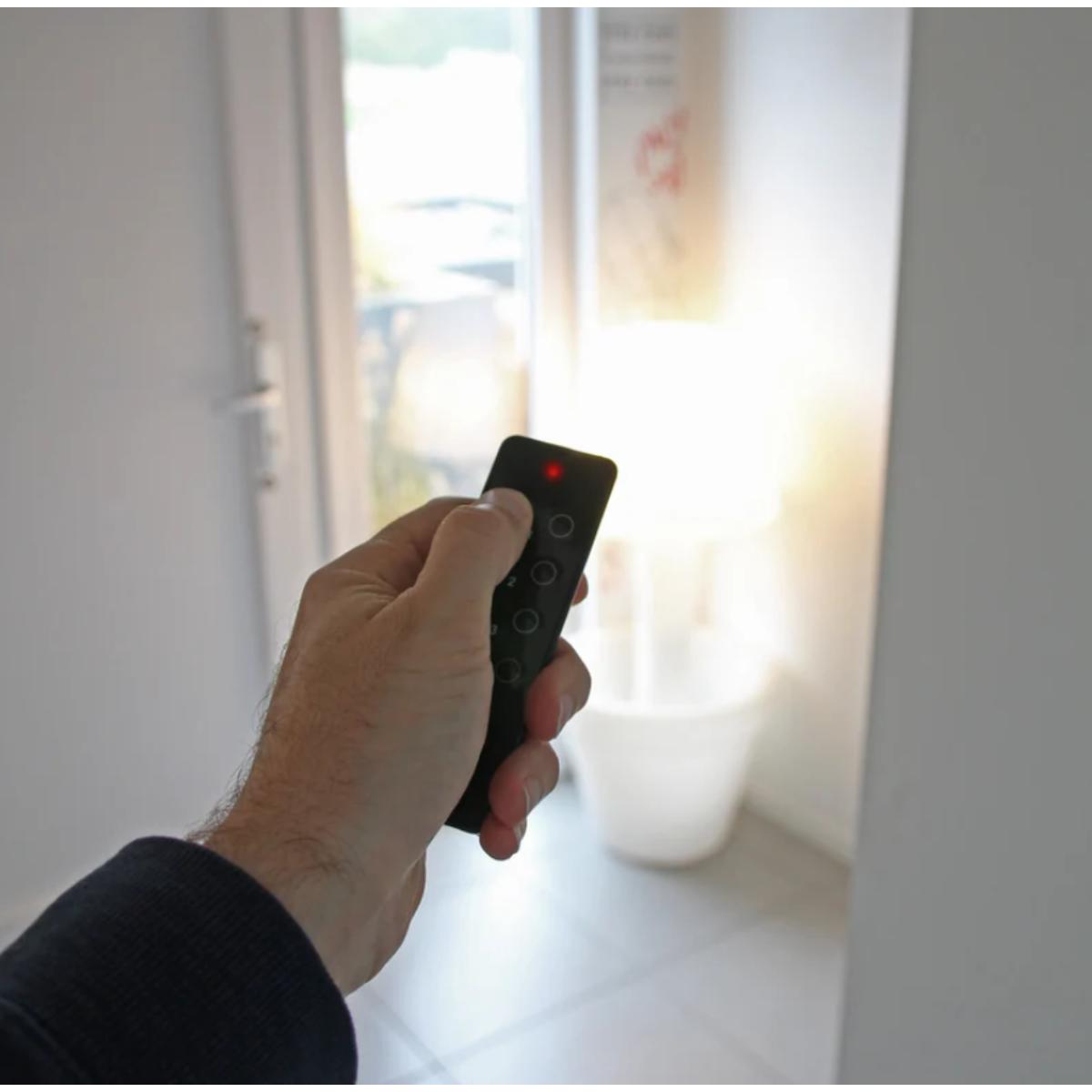 Kit domotique 2 prises nano 433 MHz + 1 prise WiFi + télécommande - DiO